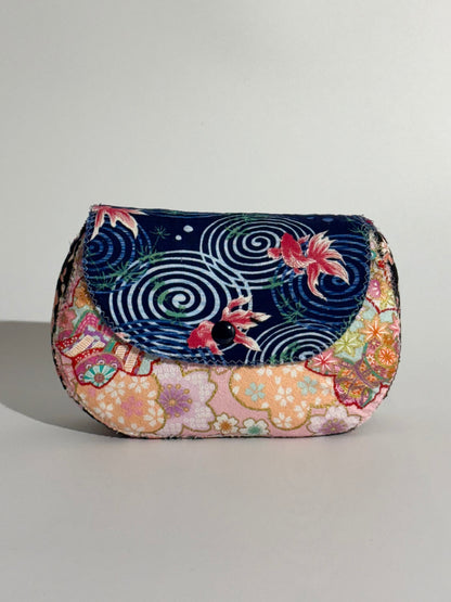 Borsa Luna Carpe Giapponesi e Fiori Neri