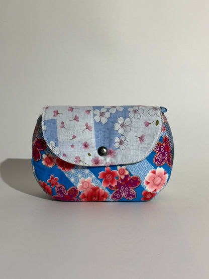 Borsa Luna fantasie giapponesi a sfondo azzurro e blu