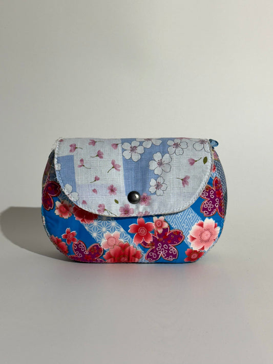 Borsa Luna fantasie giapponesi a sfondo azzurro e blu